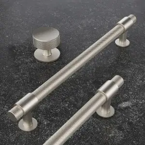System Knurled Handle